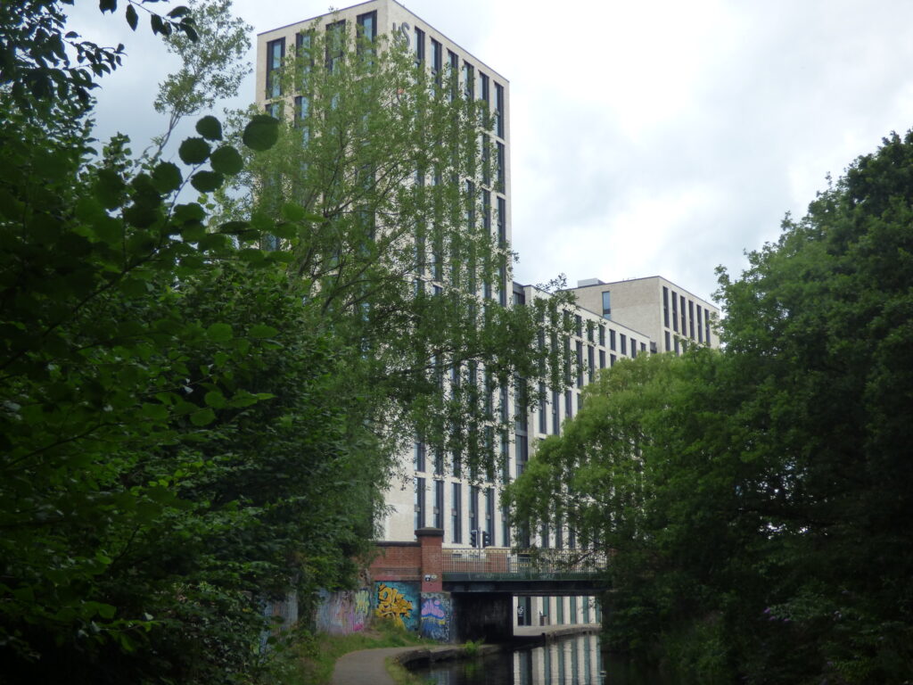 Unite student accommodation - Birmingham Canals